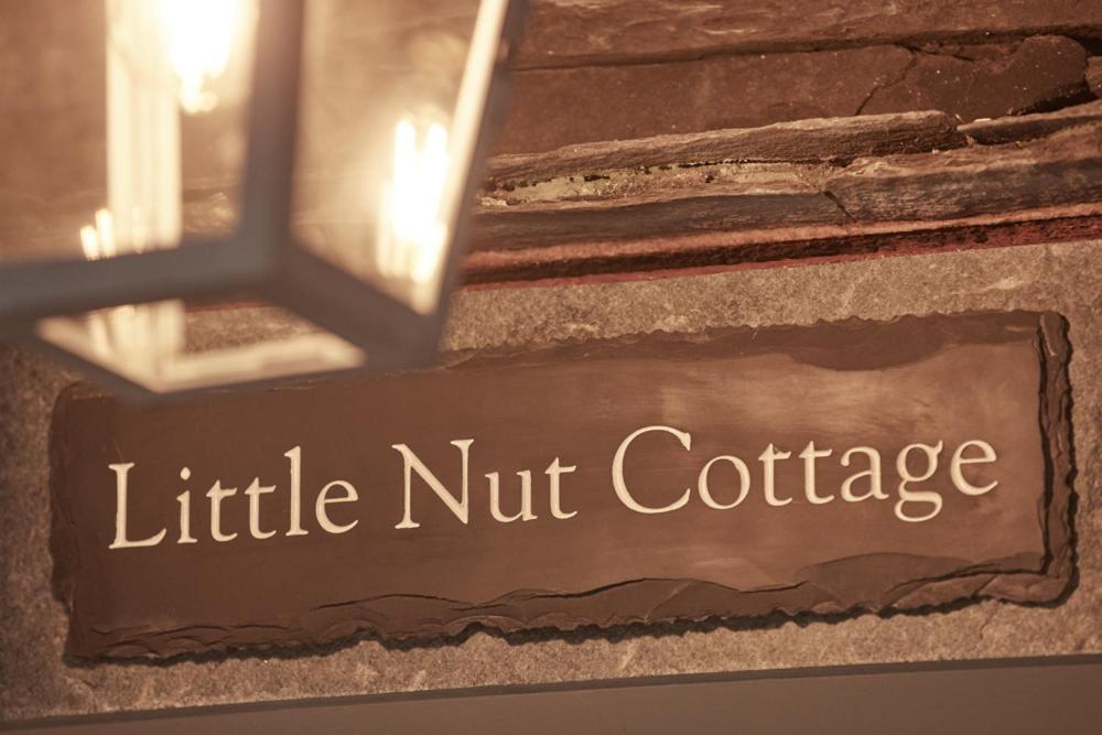 Little Nut Cottage Эмблсайд Экстерьер фото